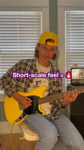 I Set Up a New Squier Mustang… Now Listen to This 👀🔥