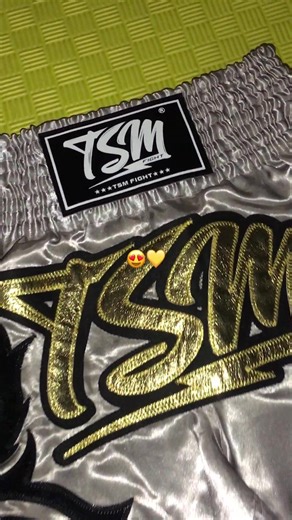 Golden boxing and muay thai shorts, paired with golden boxing gloves - makes training even more motivating#boxing #gloves #shorts #box #kickboxing