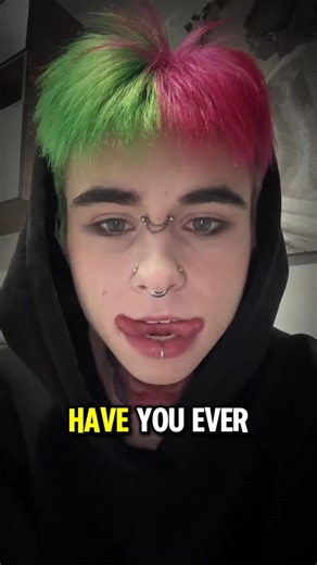 👅😨If You Ever See This on Someone, There’s a Real Reason #TongueSplitting #BodyModification #facts