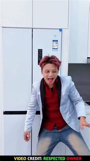 Rohan kept his face mask inside the glass and painted it red.#shorts #shortsfeed #luckygameplay