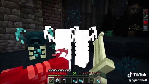 Discover the Warden Dimension in Minecraft Bedrock Edition!