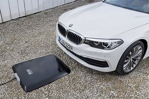 BMW Wireless Charging Pilot Program Launched in California