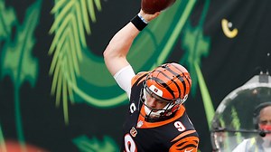 Reactions: Joe Burrow scores his first NFL touchdown on 23-yard run in first quarter