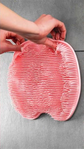 🫧 Could you handle this silly belly-cleaning moment? 😆