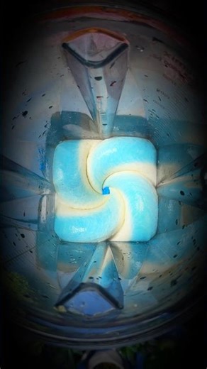 Sky blue ice cream milkshake #food #recipe #foodie #kitchen #fruit #love #cake #art #mixshake