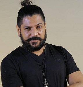 Firoz Khan (Bigg Boss Malayalam 3) Height, Age, Wife, Family, Biography & More » StarsUnfolded