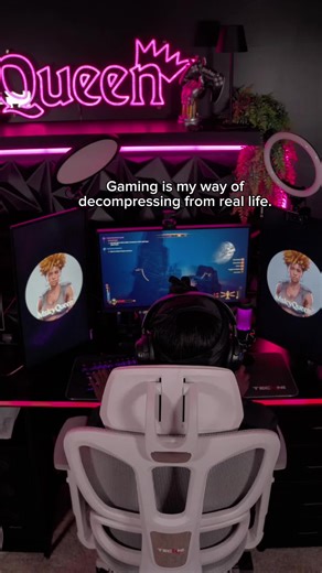 Life gets loud. Gaming helps me breathe again. Game I’m Playing: Dune Awakening Current PC Specs: AMD Ryzen 9 9950x @NVIDIA GeForce RTX 5080 64GB - @corsair Vengeance RGB DDR5 4TB @Samsung 990 Pro MAG X870E Tomahawk Wifi AMD Motherboard @LianLi EG1000G Edge Gold PSU Lian Li Fans (8 total) @HYTE Y70 Touch Infinite - Pitch Black #gamingrelatable #gaminglife #gamer @Technisport