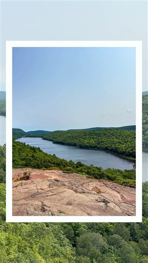 The Lake of the Clouds Overlook!