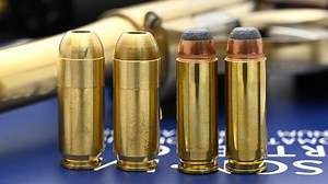 点50AE弹药 具备极强穿透力与停止力 专为“沙漠之鹰”等武器设计