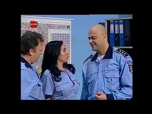 Trăsniții sezonul 14 episodul 14 Crima