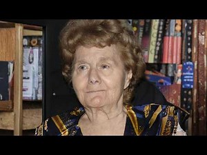 Shelley Winters Lived A Double Life For 30 Years, And No One Knew—Until Now