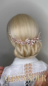 11K views · 138 reactions | The Quick and Elegant Look For a spontaneous night out! ✨ This easy updo is perfect when you need an elegant solution fast. Whether it’s a date, gala, or wedding, this look creates a glamorous, yet effortless vibe in just a few minutes. What do you think of the wavy accents? #updo #hairstyling #quickhairstyles #weddingguest #elegantlook | MadeByAlexander | Facebook