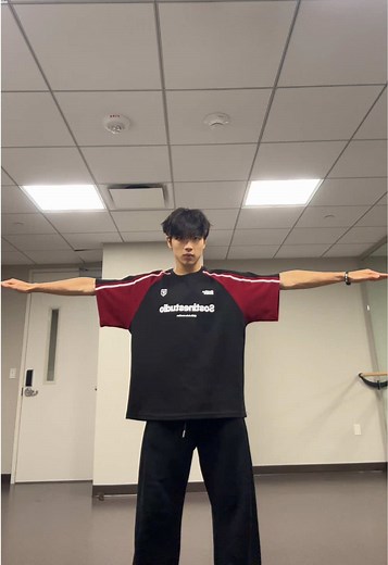 Exploring Body Control Through Dance Trends