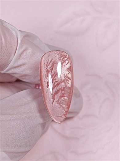 💡Feather Nail Art Tutorial Lightly brush with cotton wool to create a feather-like texture ✨ Soft, natural, and incredibly layered 🌈 ______________ #BRNnails #brightrainbownails #FeatherNails #NailTutorial #TextureNails #nailtutorial #CatEyeGlow #NailDesign