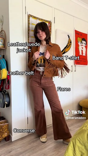 70s Outfit Ideas: How to Start Dressing in a Retro Style