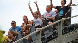 Thunderhead at Dollywood! Who's a fan of this awesome wooden roller coaster? | Theme Park Review