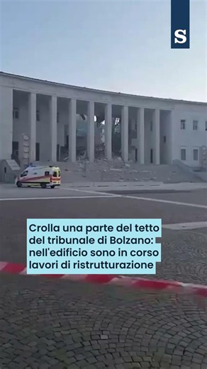 CROLLA parte del TETTO del TRIBUNALE di BOLZANO