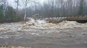 21K views · 255 reactions | WHOA! Check out the raging river near Rt. 27 just north of Sugarloaf. The road is currently closed due to flooding. (: Will Schnorr‏) | WGME CBS 13 News, Portland | Facebook
