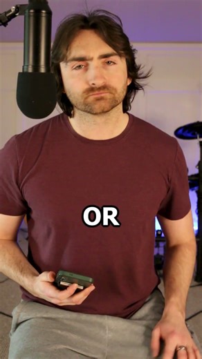 🤘 Who’s the Punk Rock King Joey Ramone or Joe Strummer