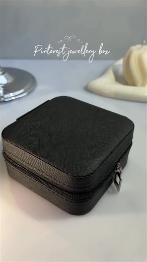 prigha_ugc on Instagram: "Follow & comment “ link “ for jewellery box for ₹ 150 only 💌✨ . . . Follow & comment @prigha_ugc . . . #viralreels❤️ #ugc #jewellerybox #trendingnow #meesho . . . Jewellery box organiser aesthetic, jewellery storage ideas, luxury jewellery organizer box, minimal vanity organization, aesthetic room decor, earrings rings necklace organizer, travel jewellery box, clutter-free vanity setup, soft girl clean girl aesthetic, Pinterest home organization, satisfying organizing 