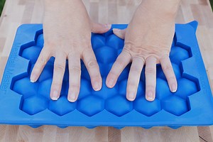 Meatball Master® Innovative Meatball Maker and Freezer Container