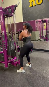 Glute building Cable Squats