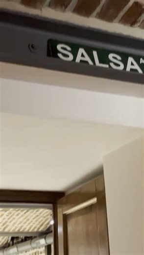 Cu emoție și bucurie descoperim oameni noi la curs de salsa pentru începători. Hai și tu alături de noi. Mai sunt doar 12 locuri disponibile. https://salsaaddicted.ro/cursuri-dans-adulti-timisoara/ #SalsaAddicted #cursuridans #wearedancers #timisoaralife #thebasestudio | Salsa Addicted