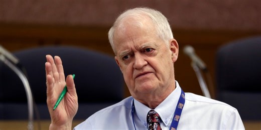 Former Oregon Senate Pres. Peter Courtney dies; Hospital campus named for him