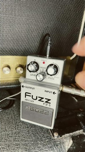 Test Boss Fuzz FZ-5 + Marshall JCM900