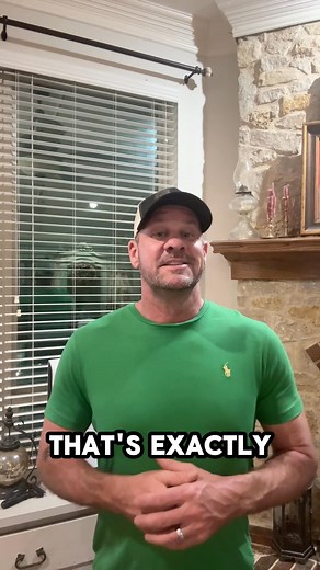 Houston! $6,999 for a Full Window Replacement? That's crazy. Obviously, that depends on the number of windows But here's the thing... There's a fair price. And there's pricing that's so insanely ridiculous that I don't know how these contractors sleep at night. My name is Douglas, and I own Bluebonnet Exteriors HTX. Here's how I run my business: First and foremost, I do amazing work. I don't settle for anything less. No corner cutting. No junky materials. And I only work with my crews. But there