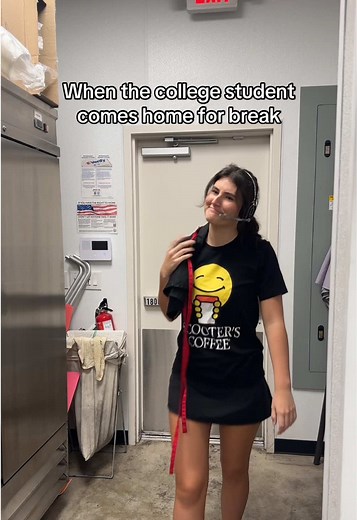 The life updates when they come back from college is superior #barista #wilmingtonnc #uncw #scooterscoffee #college