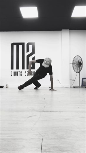 day one one day #dance #breaking #bboy #danceyourstyle