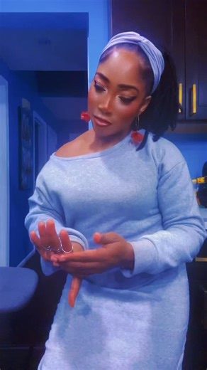 Nadine Garaud on Instagram: "How I end unnecessary and pointless arguments. 😂 😆 😝"