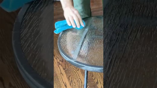 Do this with an old table! 🤯😍