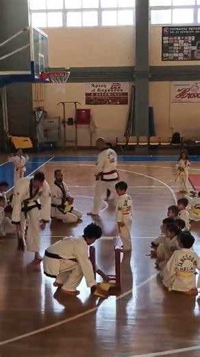 Tang soo do (Τανγκ σου ντο) αγώνες για την επόμενη ζώνη του Αθλητή.