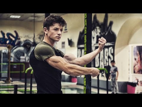 INSANE MOST SHRED YOUNG GUY - Explosive Calisthenics And Fitness Monster