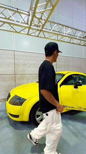 Salam sahur Last Preparation Harini Jumaat 29 March 2024 Bermula jam 8 mlm 72 jam tanpa henti Cabutan bertuah Kereta Raya - Audi TT Duit Raya - Rm100,000 Iphone Raya - 5 biji Starvendors KLCC mega Raya Fest 2024 29 March - 1 April 2024 @starvendors @beesociety.my @bobbysansupply @zahiriladzim @pakdinasty @nafiez.zaidi . . #Rayakeduapakaiapa #Starvendors2024 #BeeSociety #BS | Shuib Sepahtu