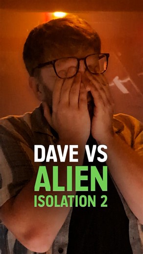 Dave + Alien Isolation 2 booth = perfect entertainment