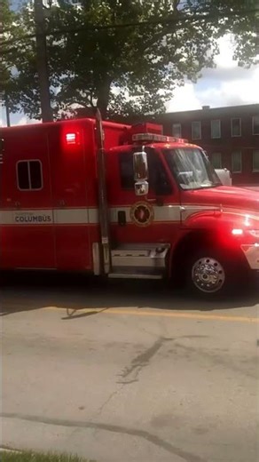 Columbus Fire Medic 1 responding