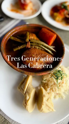 Comida Tradicional Guatemalteca en Las Cabrera
