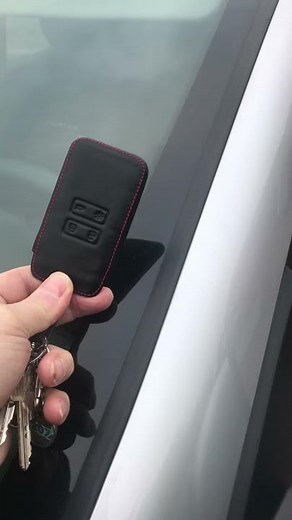 modification logiciel, du klaxon sur Duster II à la fermeture