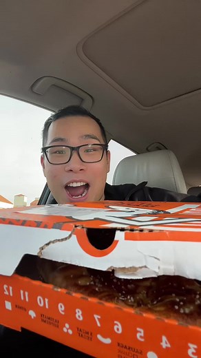 Pretzel Pizza Time 🥸 This was good bestie @littlecaesarspizza #pizza #food #pretzels #yummy #yum #delicious #snack #fastfood
