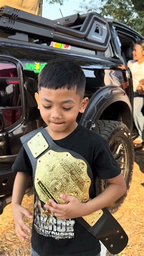 Today I'm defending my title, everyone! Please cheer me on! 🏆💪🏻 📍 Fighting at M Square, Samut Sak...