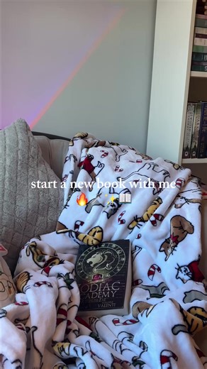 Start zodiac academy ruthless fae with me ❤️ it’s definitely a little better than the first one and it’s picking up at a decent pace too! Fair shot to say I’m interested #booktok #currentlyreading #zodiacacademy #startanewbookwithme #fantasybooks