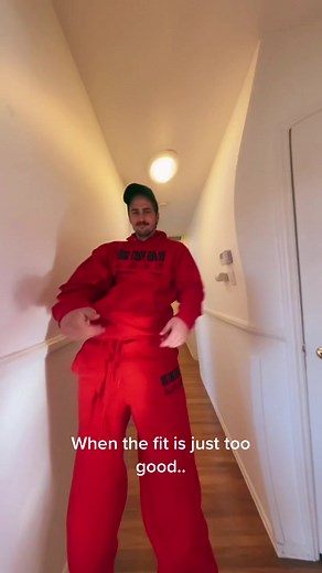Full ruby red @bigtimerush sweat suit? Don’t mind if I do!