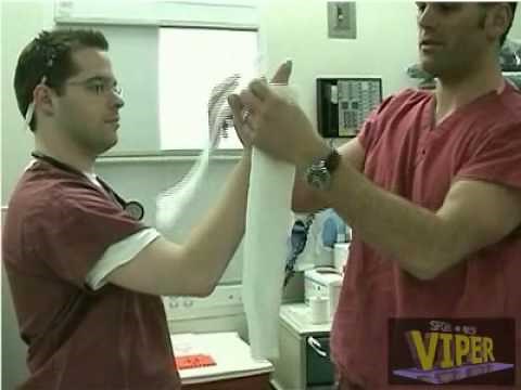 Reverse Sugar Tong Splint application