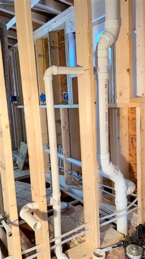 Leon Garrett on Instagram: "Plumbing in kitchen sink waste and vent #reels #plumber"