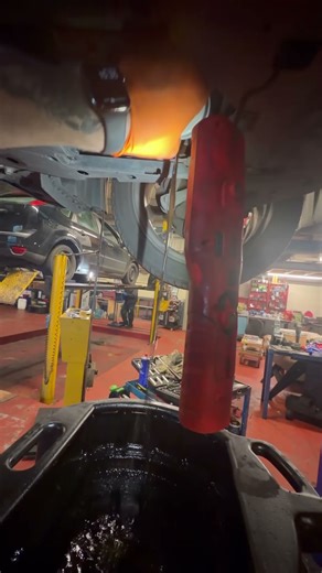 Lexus ct200h oil service