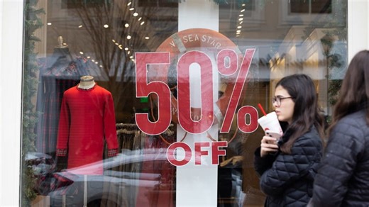 U.S. retail sales fall in January as consumers pull back