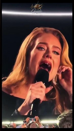 Adele Performs "Someone Like You" Live and Leaves the Crowd Speechless